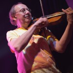 072 Tři sestry